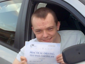 I would recommend kess driving school to anyone. Thanks to Eamon who gave me confidence right from the start by explaining everything in a professional maner...